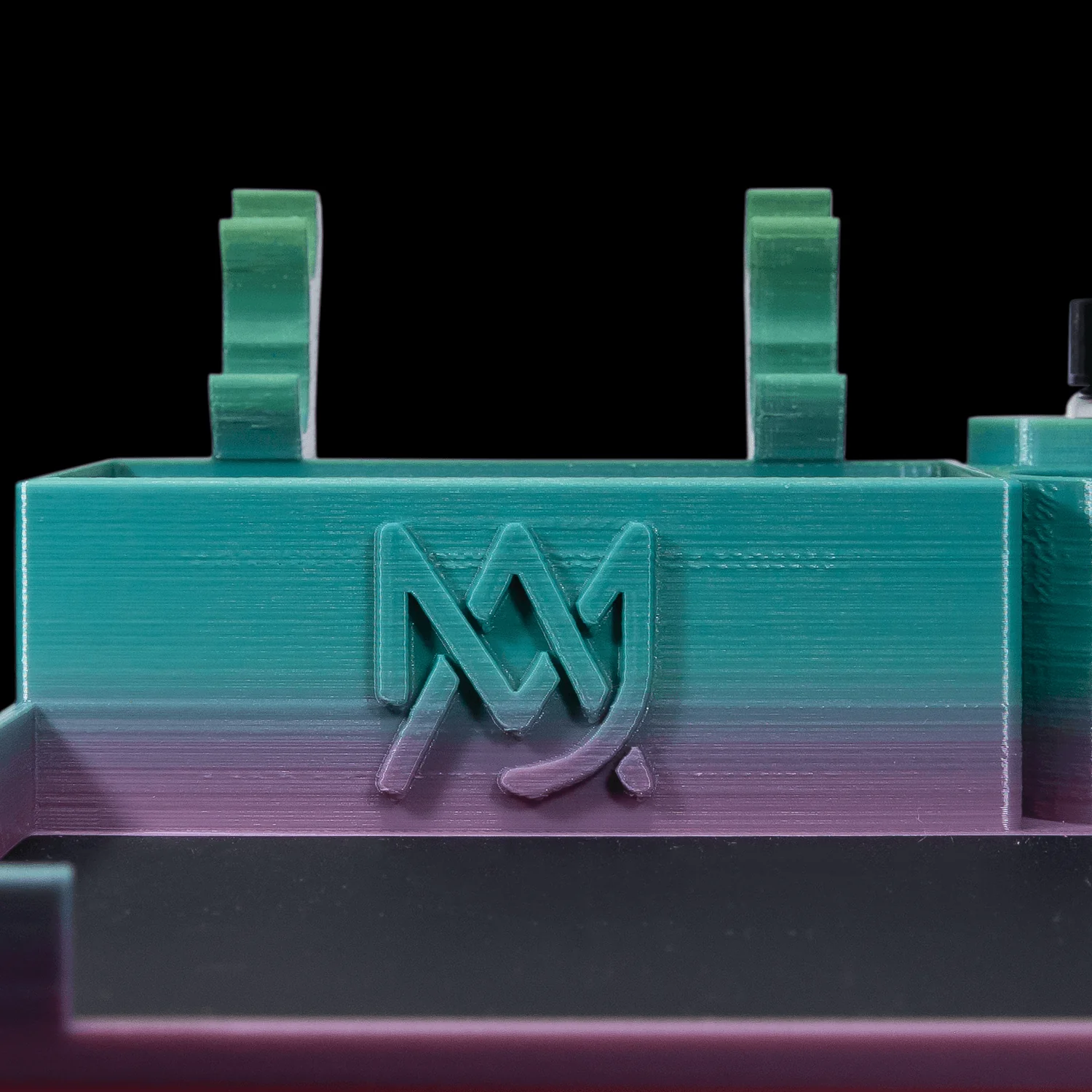MJ Arsenal X Official Dab Tray (Rainbow Blue) - Image 5