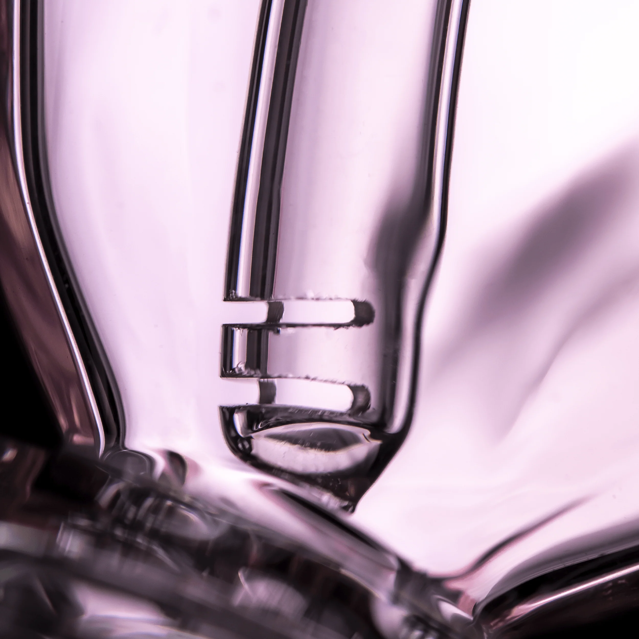 Smooch Herb Bubbler - Image 4